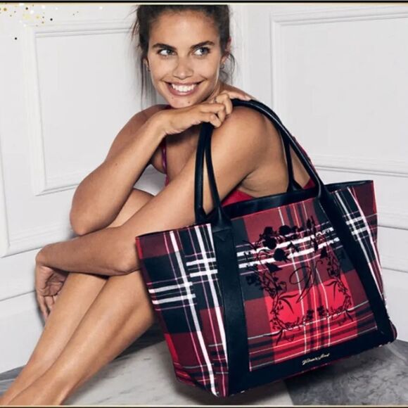 New Victoria's Secret Tartan Plaid Weekender Large Tote Bag Red & Black Limited - Picture 1 of 10